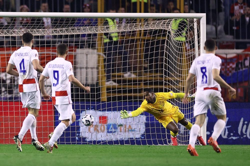 内马尔当记首功！桑托斯最后6轮豪取4胜2平，最终成功保级